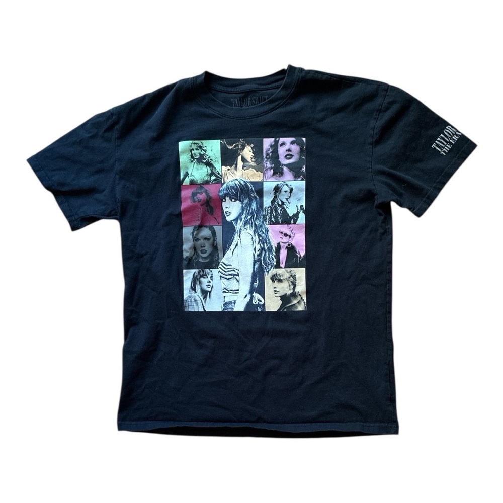 Taylor Swift The Eras Tour Official merch Black T-shirt size Large